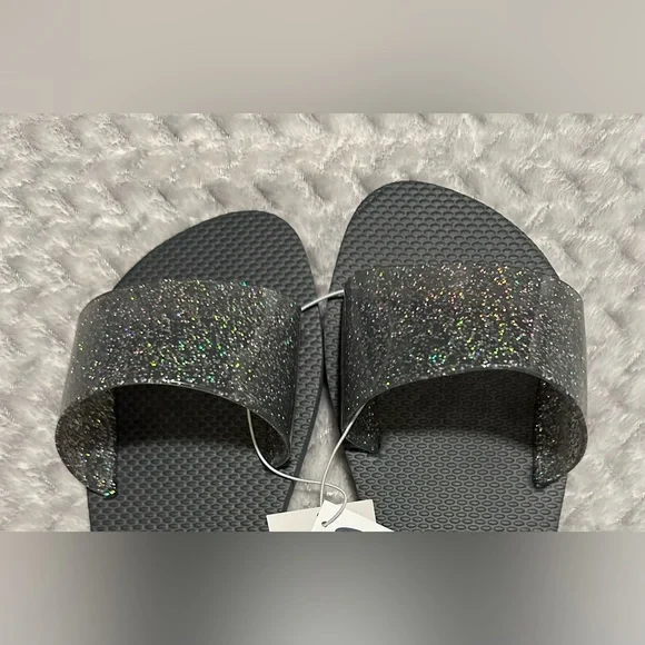 Sparkly Slides - Picture 2 of 2